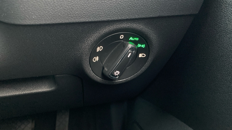 Skoda Karoq 1.5 TSI SE L 5dr DSG Petrol Estate